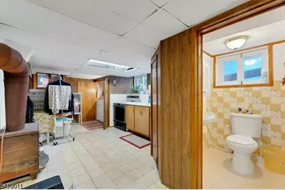 62 Orchard St, Bloomfield, NJ 07003 - Photo 30