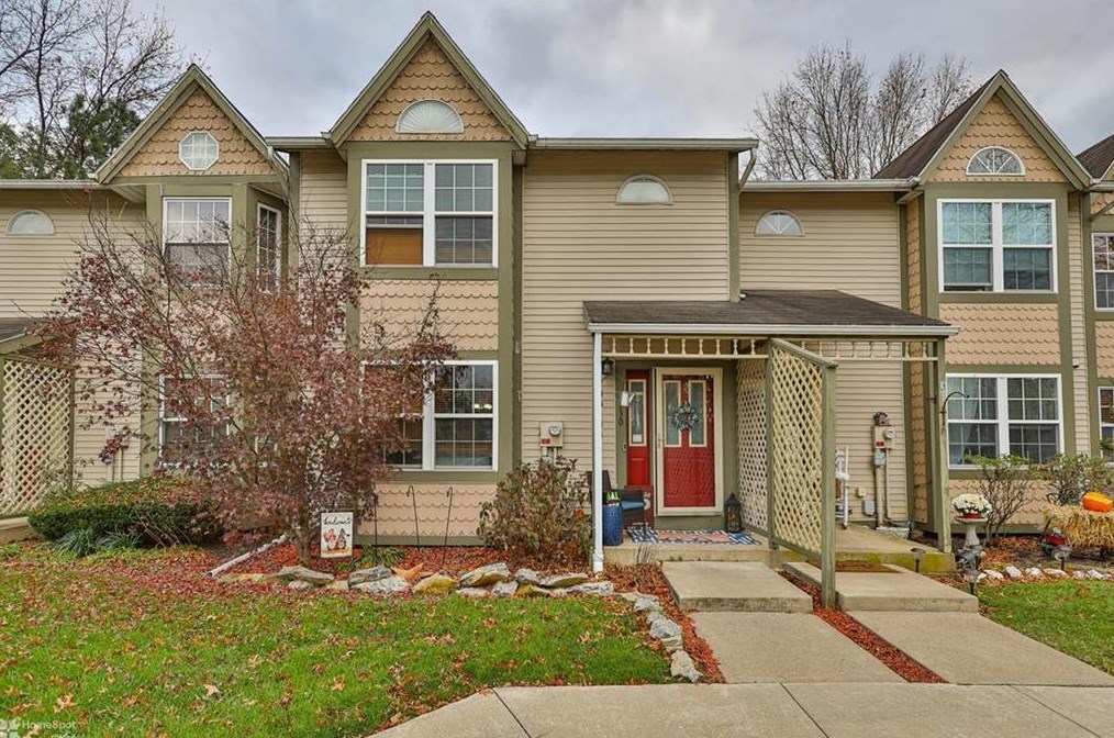 130 Founders Ct, Bethlehem, PA 18020-9529