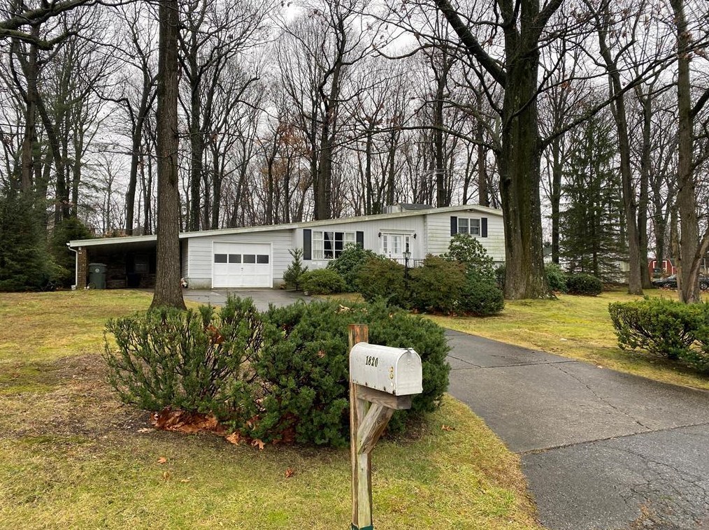 1820 Becker St, Allentown, PA 18106-9246