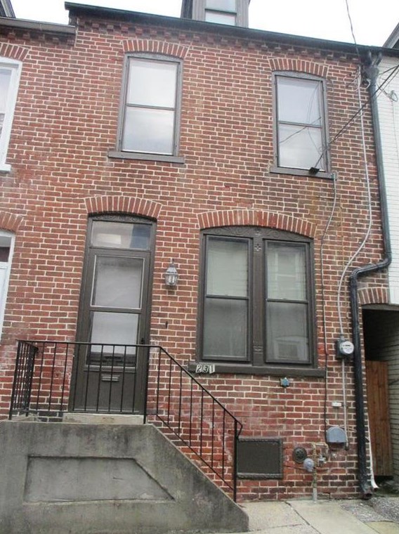 231 Fountain St, Allentown, PA 18102-3918