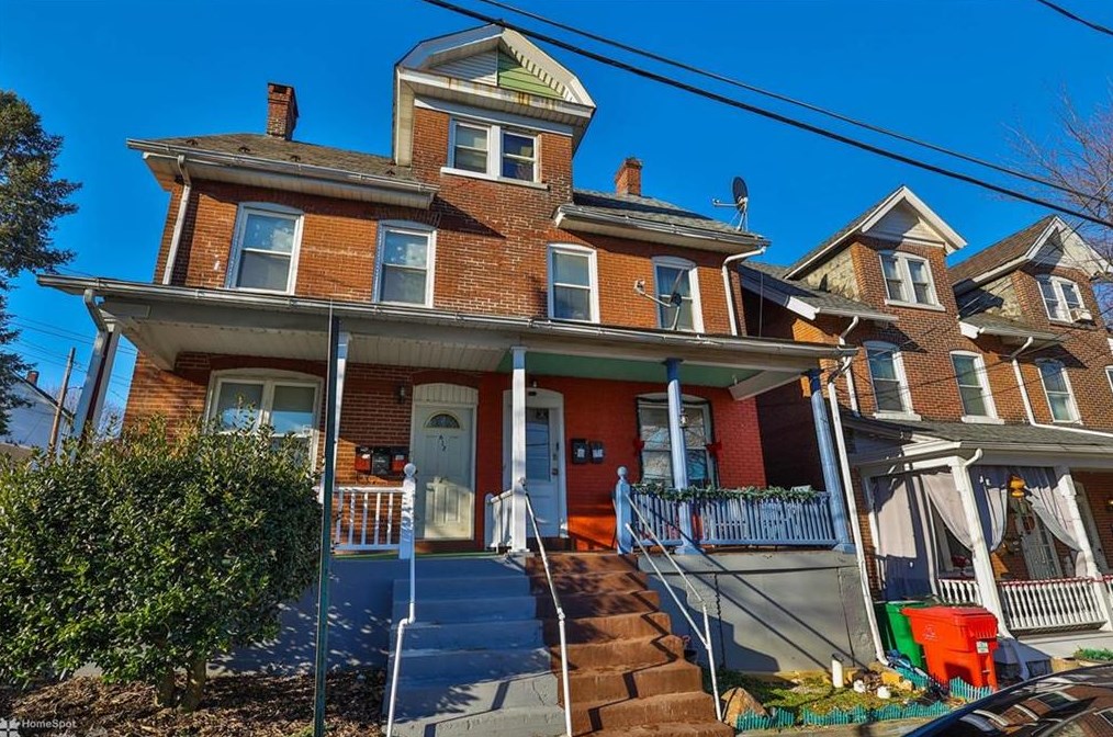 610 Fiot Ave, Bethlehem, PA 18015-2737