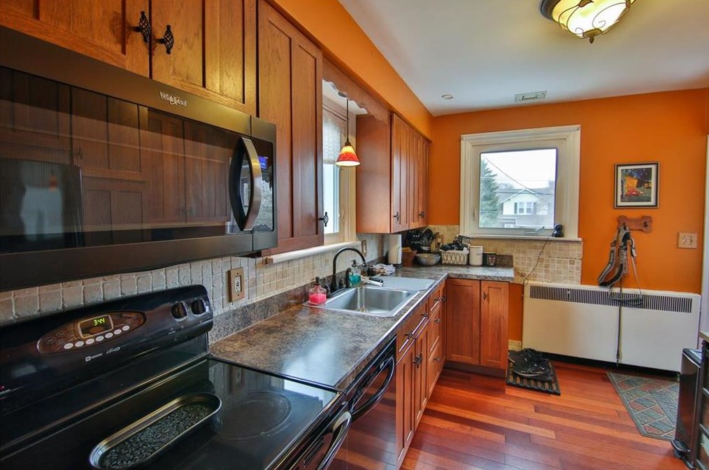 2018 Jennings St, Bethlehem PA  18017-4820 exterior