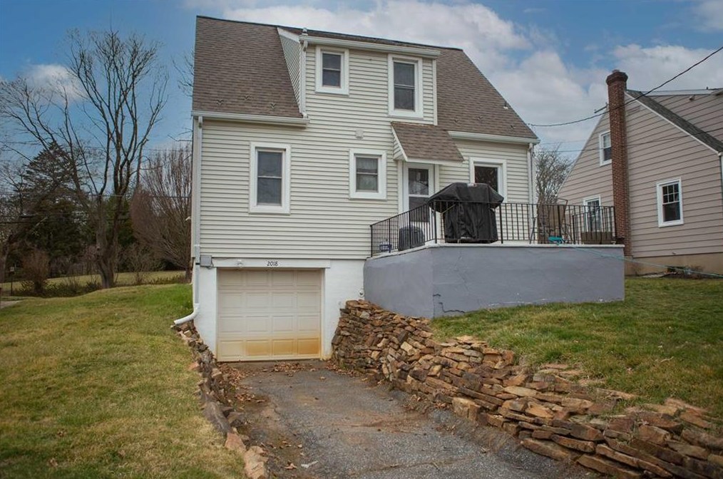 2018 Jennings St, Bethlehem PA  18017-4820 exterior