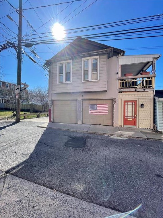 214 Fountain St, Allentown, PA 18102-3919
