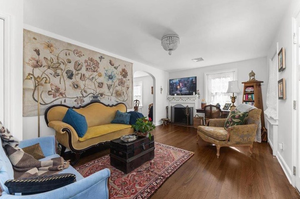2136 Montgomery St, Bethlehem, PA 18017