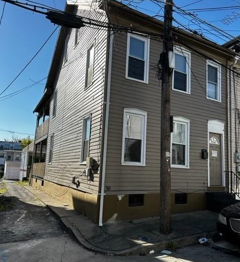 944 West Pine St, Allentown, PA 18102