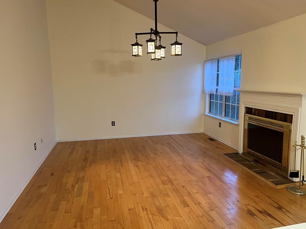 5184 Vermont Dr, Easton PA  18045-8127 exterior