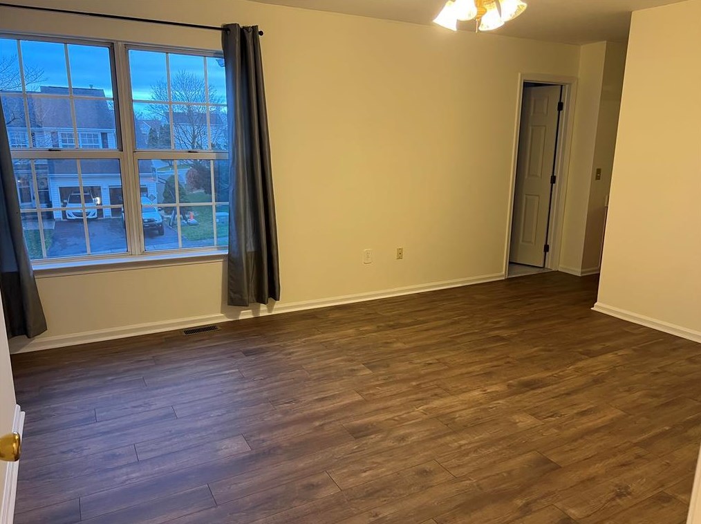 5184 Vermont Dr, Easton PA  18045-8127 exterior