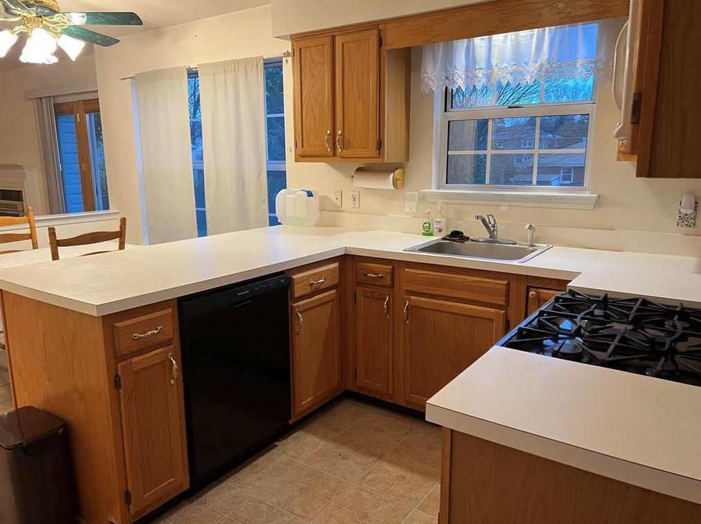 5184 Vermont Dr, Easton PA  18045-8127 exterior