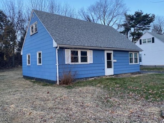 2062 Ridgelawn Ave, Bethlehem, PA 18018-1640