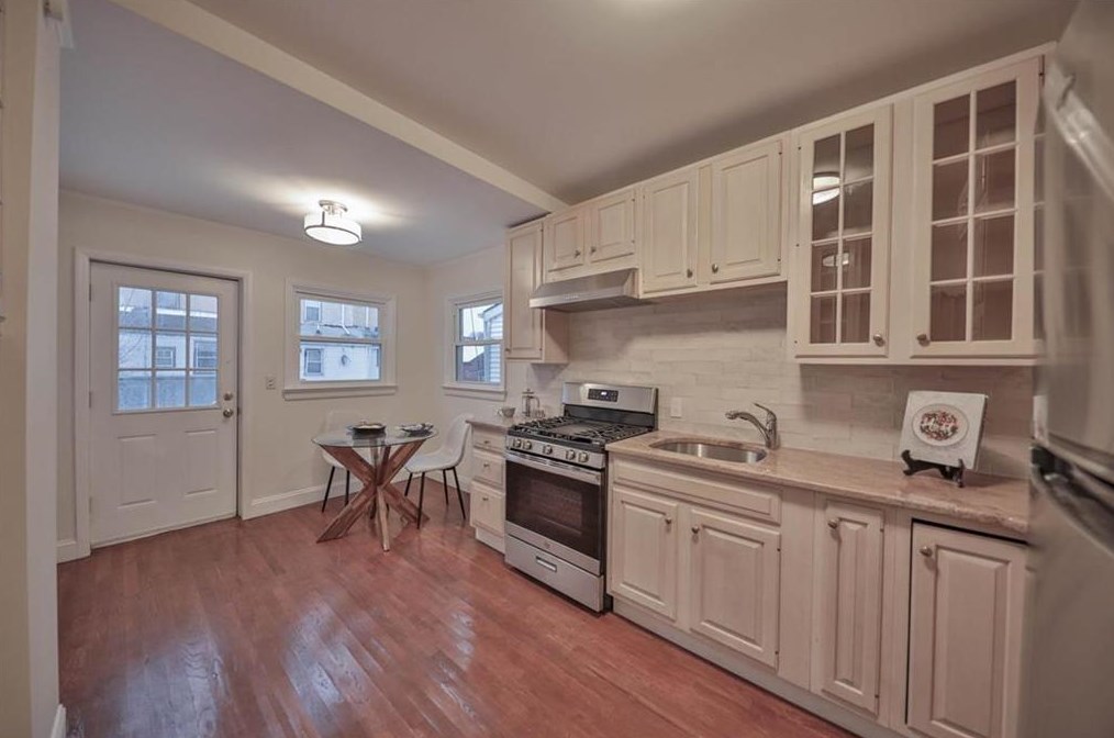 425 Wall St, Bethlehem PA  18018-6120 exterior