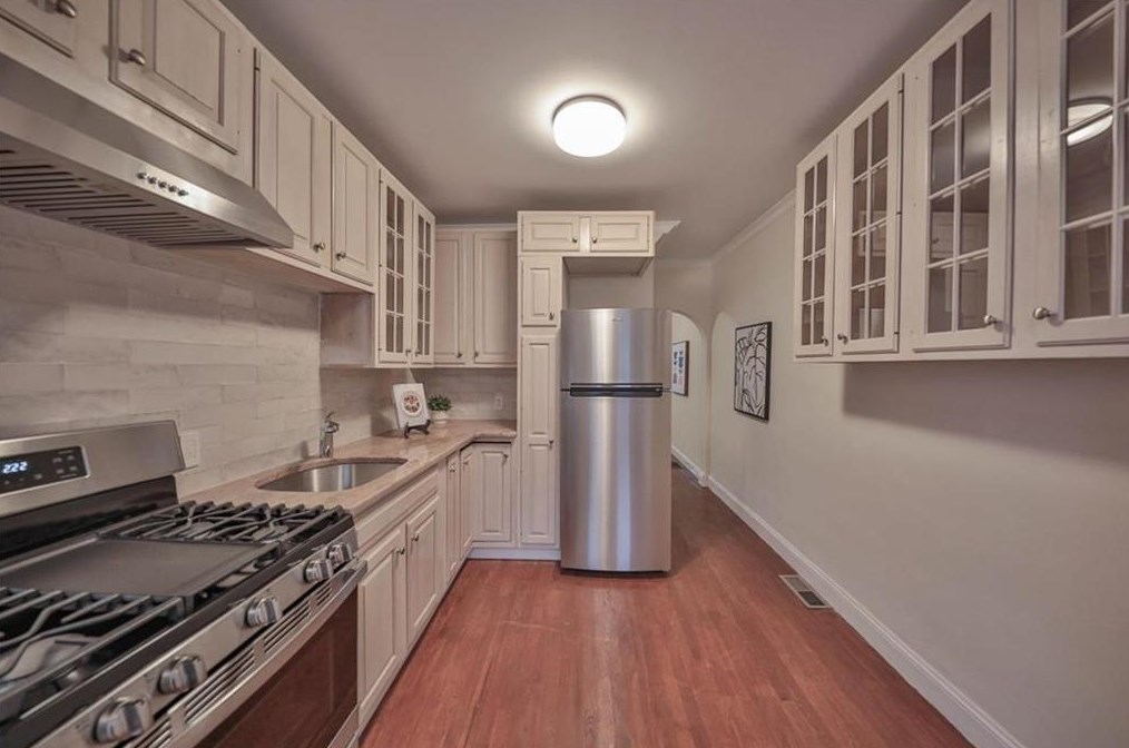 425 Wall St, Bethlehem PA  18018-6120 exterior