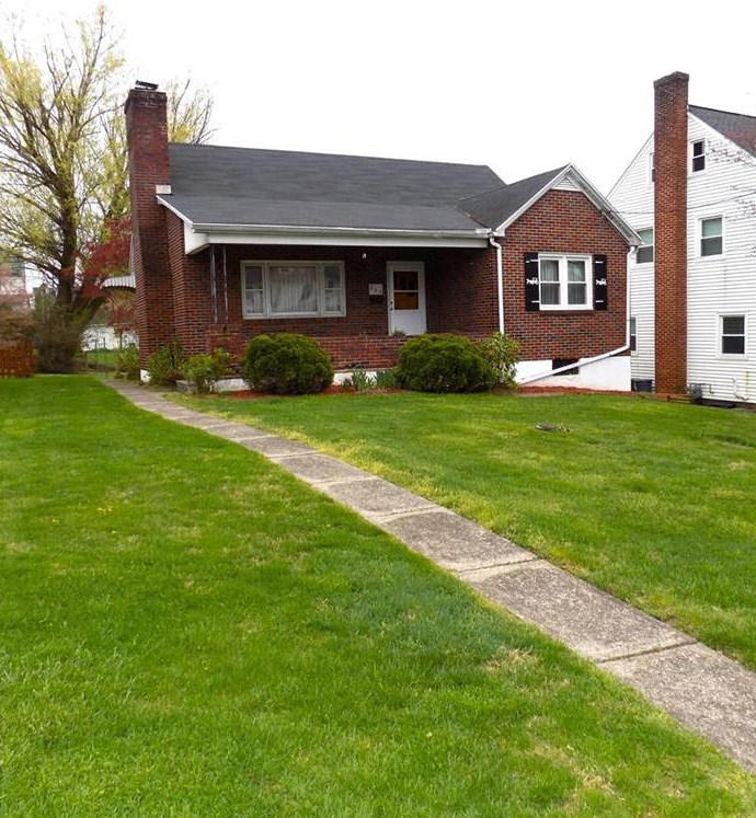250 9th Ave, Bethlehem, PA 18018-5107