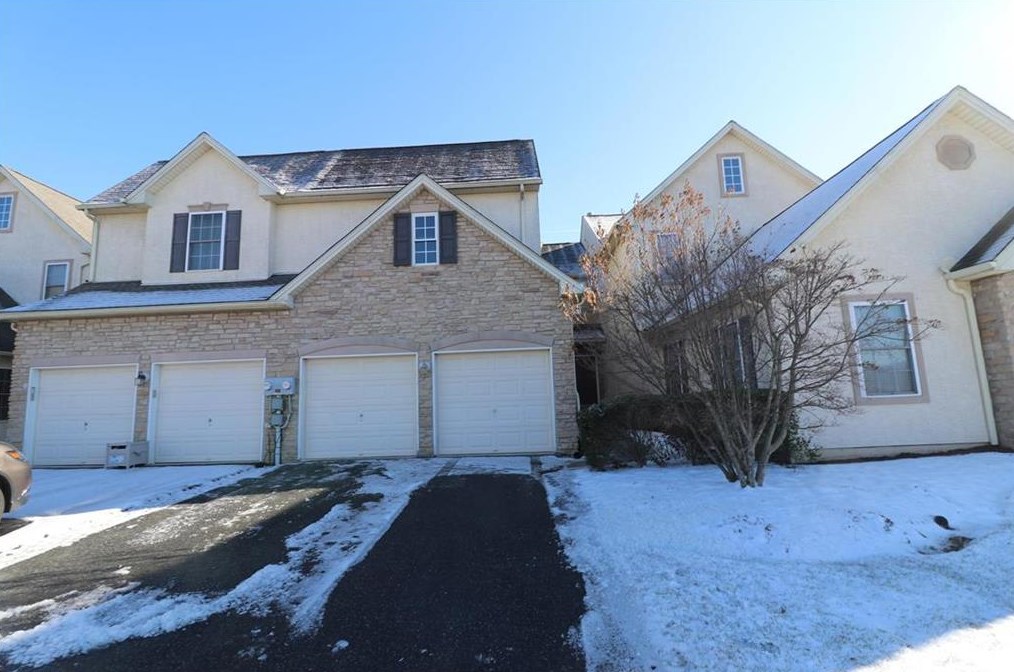 2465 Thistle Rd, Macungie, PA 18062