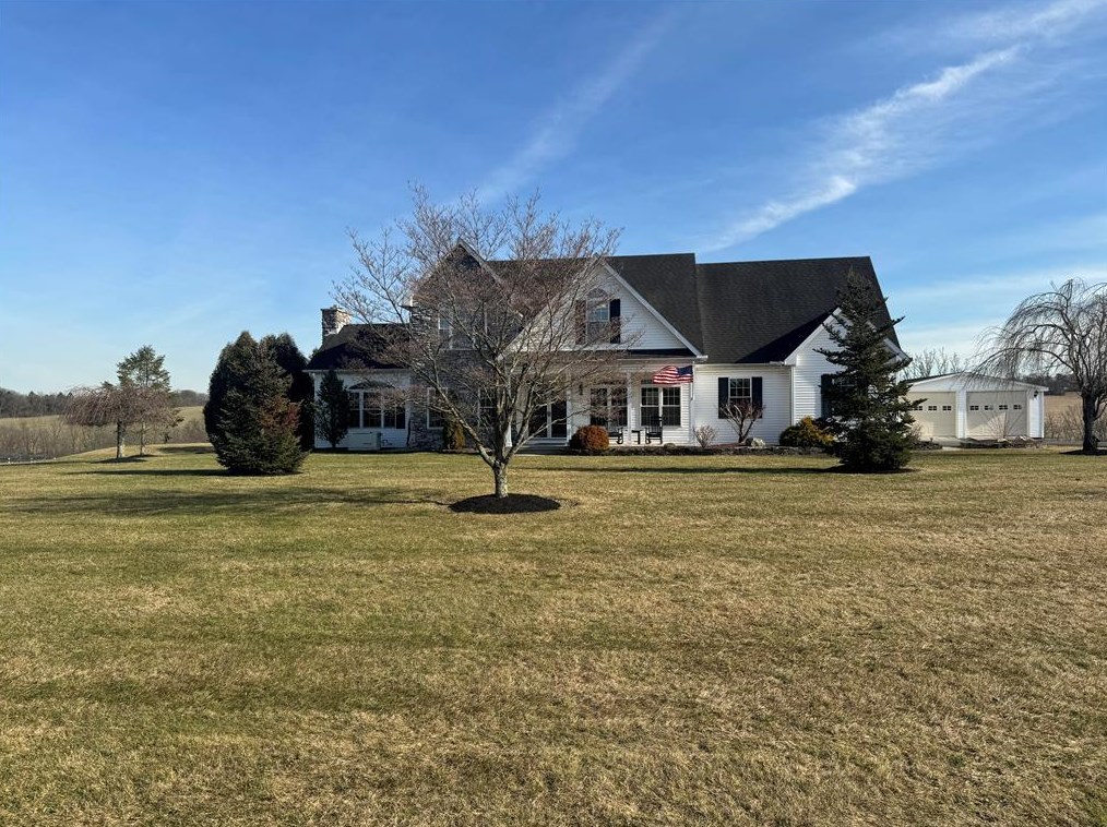 8390 Lyon Valley Rd, New Tripoli, PA 18066-2928