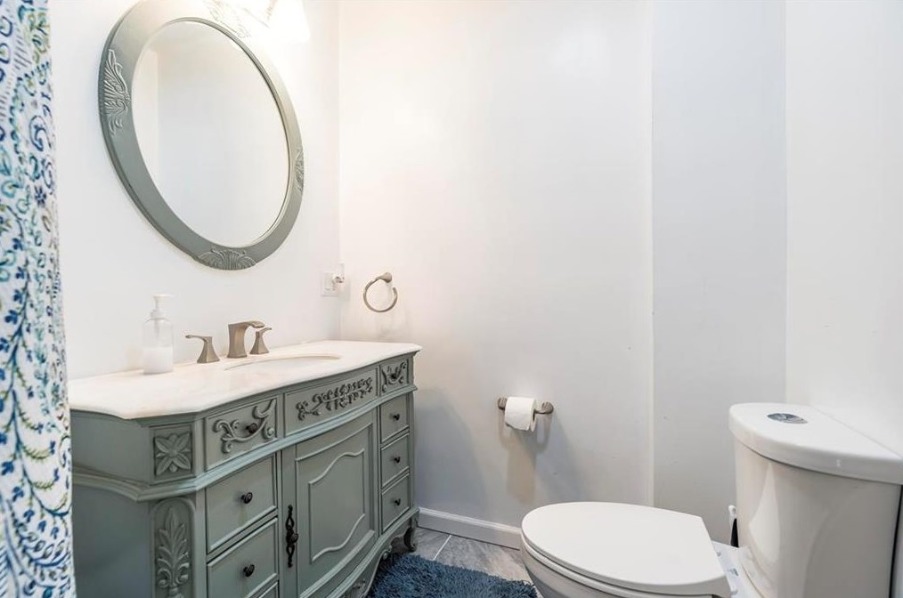 961 Broadway, Bethlehem PA  18015-2619 exterior