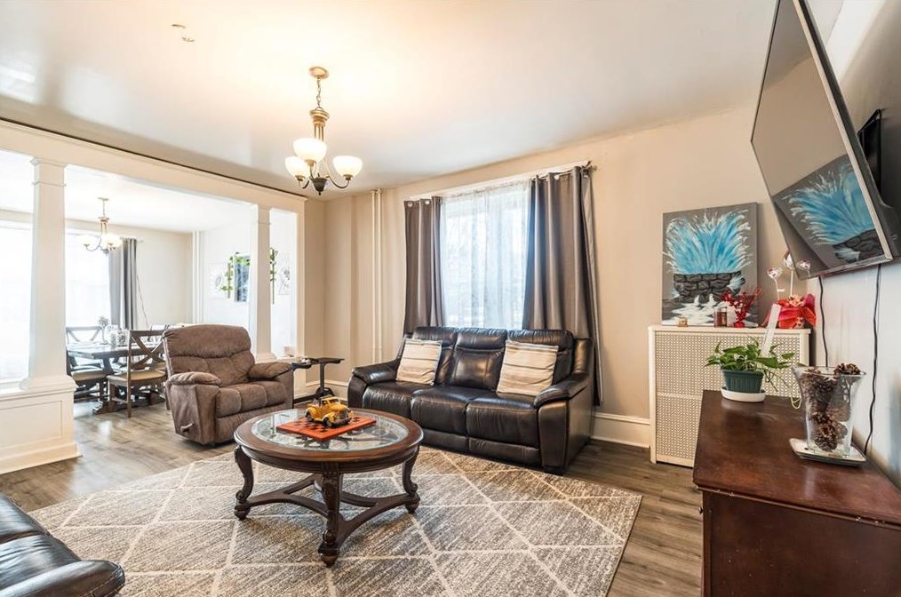 961 Broadway, Bethlehem PA  18015-2619 exterior