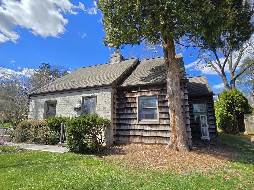 1814 Homestead Ave, Bethlehem, PA 18018