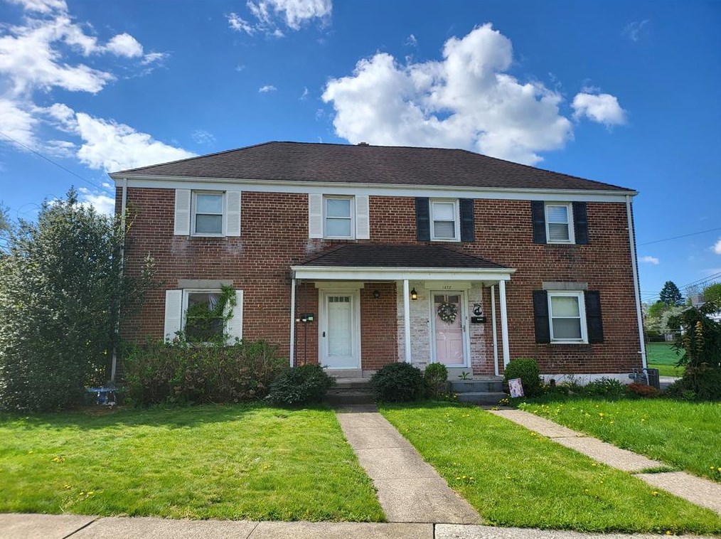 1470 Liberator Ave, Allentown, PA 18103-4755