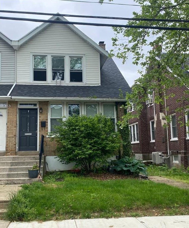 2123 Gordon St, Allentown, PA 18104-4311