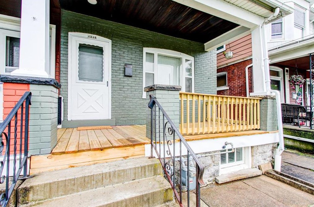 1210 Center St, Bethlehem, PA 18018