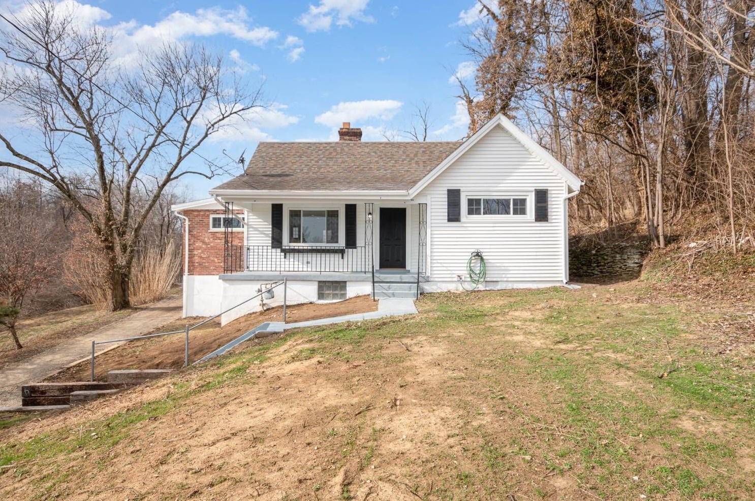 1117 Seymour Ave, Cincinnati OH  45216-1839 exterior