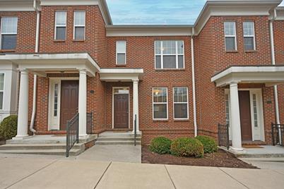 211 E Rochelle St - Photo 1