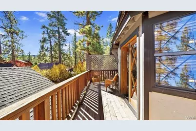 335 Vista Lane Lane, Big Bear Lake, CA 92315 - Photo 2