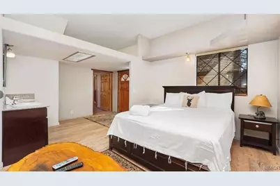 335 Vista Lane Lane, Big Bear Lake, CA 92315 - Photo 20