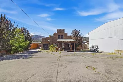 521 W Big Bear Boulevard, Big Bear City, CA 92314 - Photo 2