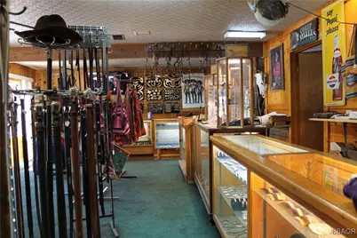 521 W Big Bear Boulevard, Big Bear City, CA 92314 - Photo 10