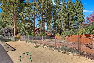 199 Pinecrest Drive, Big Bear Lake, CA 92315 - Photo 38