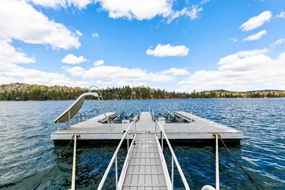 27990 Peninsula Drive N, Blue Jay, CA 92317 - Photo 2