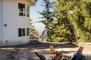 721 Chillon Dr, Lake Arrowhead, CA 92325 - Photo 22