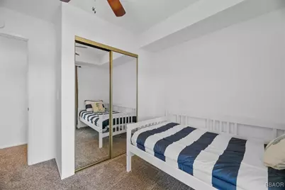 38634 N Shore Drive, Fawnskin, CA 92333 - Photo 10