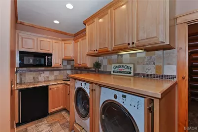 42400 Eagle Ridge Drive, Big Bear Lake, CA 92315 - Photo 36