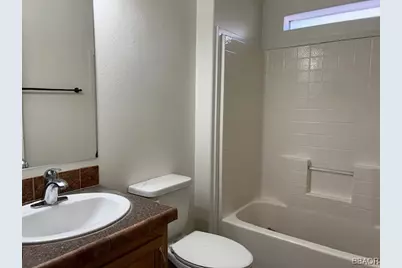 443 Holmes Lane, Sugarloaf, CA 92386 - Photo 12