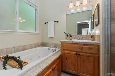 28589 Shenandoah Drive, Lake Arrowhead, CA 92352 - Photo 18
