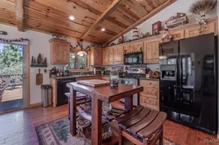 600 Kean Way, Big Bear City, CA 92314 - Photo 14