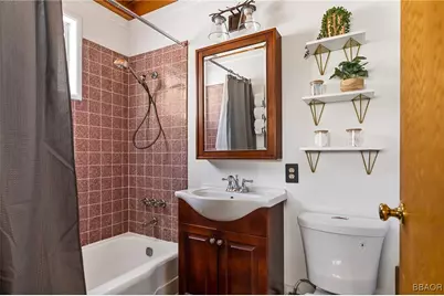 32903 Canyon Drive, Green Valley Lake, CA 92341 - Photo 8