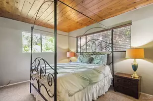 27495 Cedarwood Dr, Lake Arrowhead, CA 92317 - Photo 10