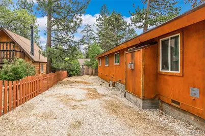 533 Sunset Lane, Sugarloaf, CA 92386 - Photo 32