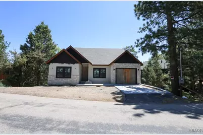 736 Villa Grove Avenue, Big Bear City, CA 92314 - Photo 2