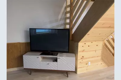 317 Spruce Lane, Sugarloaf, CA 92386 - Photo 8