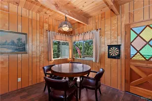 33533 Holcomb Creek Dr, Green Valley Lake, CA 92341 - Photo 8