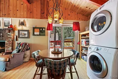 732 Tulip Drive, Green Valley Lake, CA 92341 - Photo 10