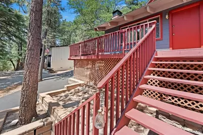 732 Tulip Drive, Green Valley Lake, CA 92341 - Photo 2