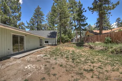 228 E Country Club Boulevard, Big Bear City, CA 92314 - Photo 30