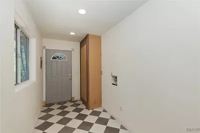 228 E Country Club Boulevard, Big Bear City, CA 92314 - Photo 24