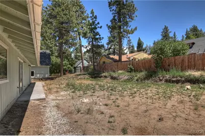 228 E Country Club Boulevard, Big Bear City, CA 92314 - Photo 34